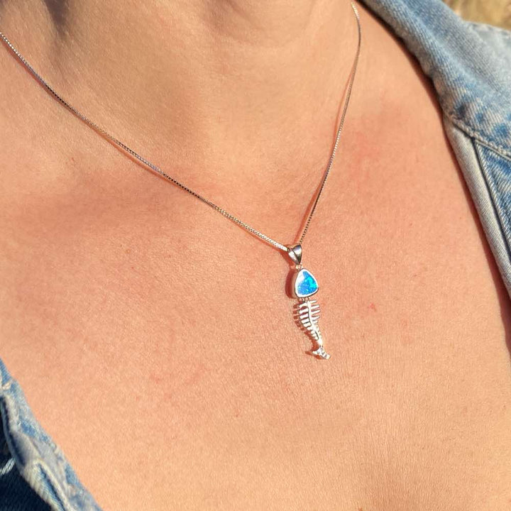 Fischgräten Anhänger (Opal)