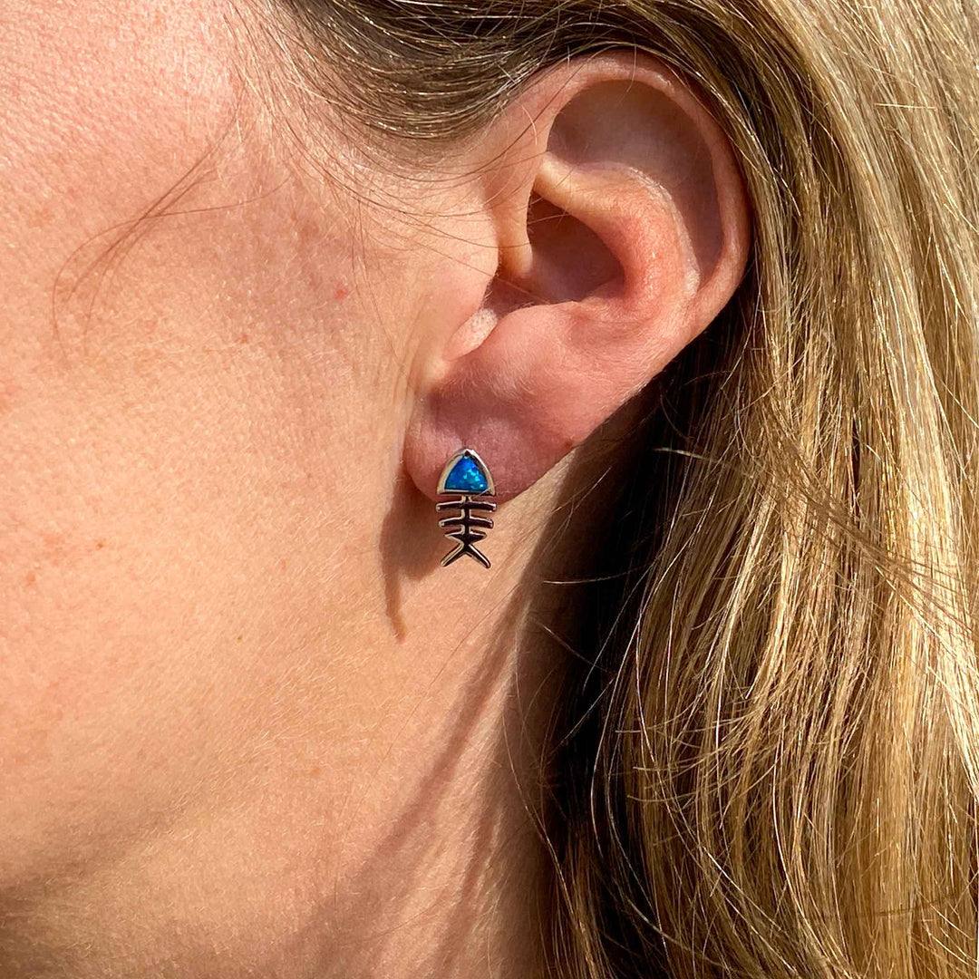 Fischgräten Ohrstecker (Opal)