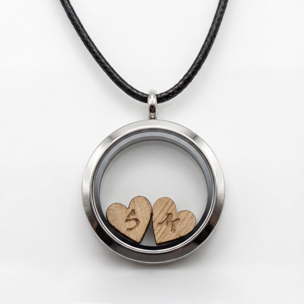 Medaillon "Valentin" (mit Gravurherzen)