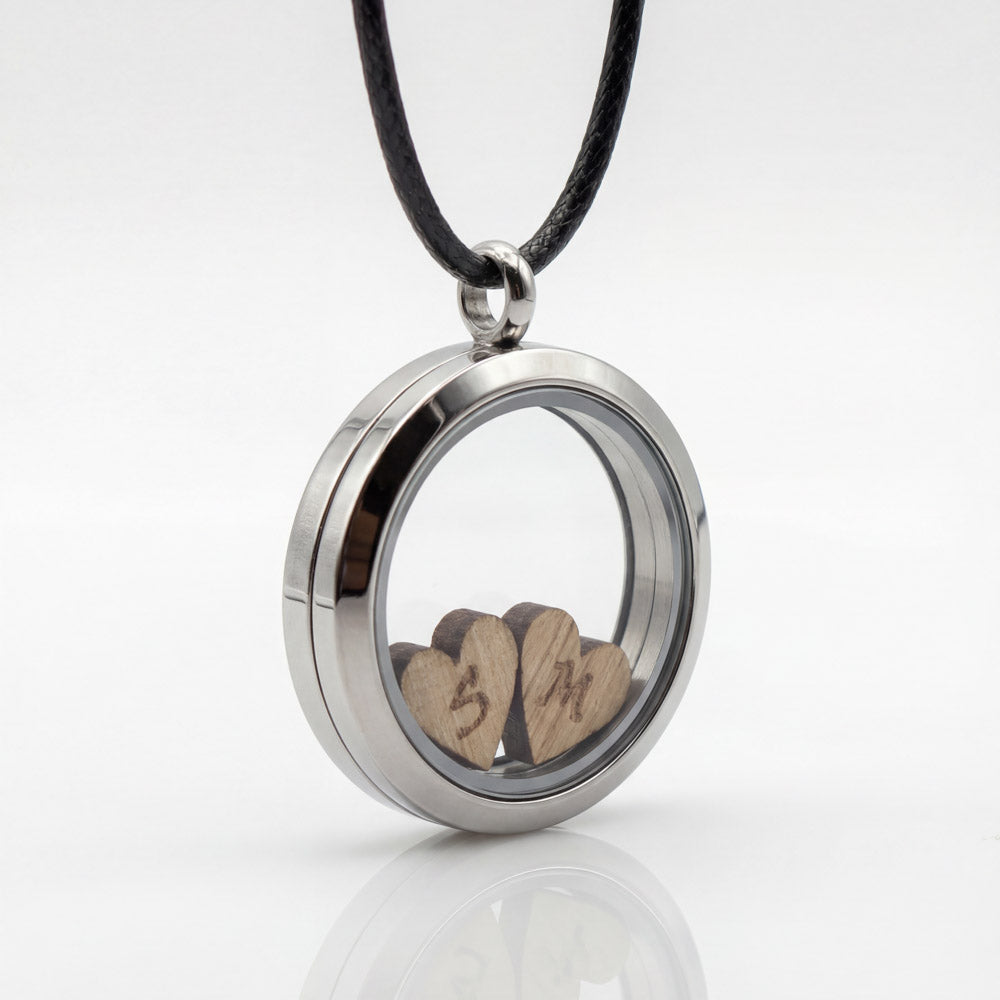 Medaillon "Valentin" (mit Gravurherzen)