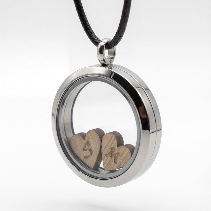 Medaillon "Valentin" (mit Gravurherzen)